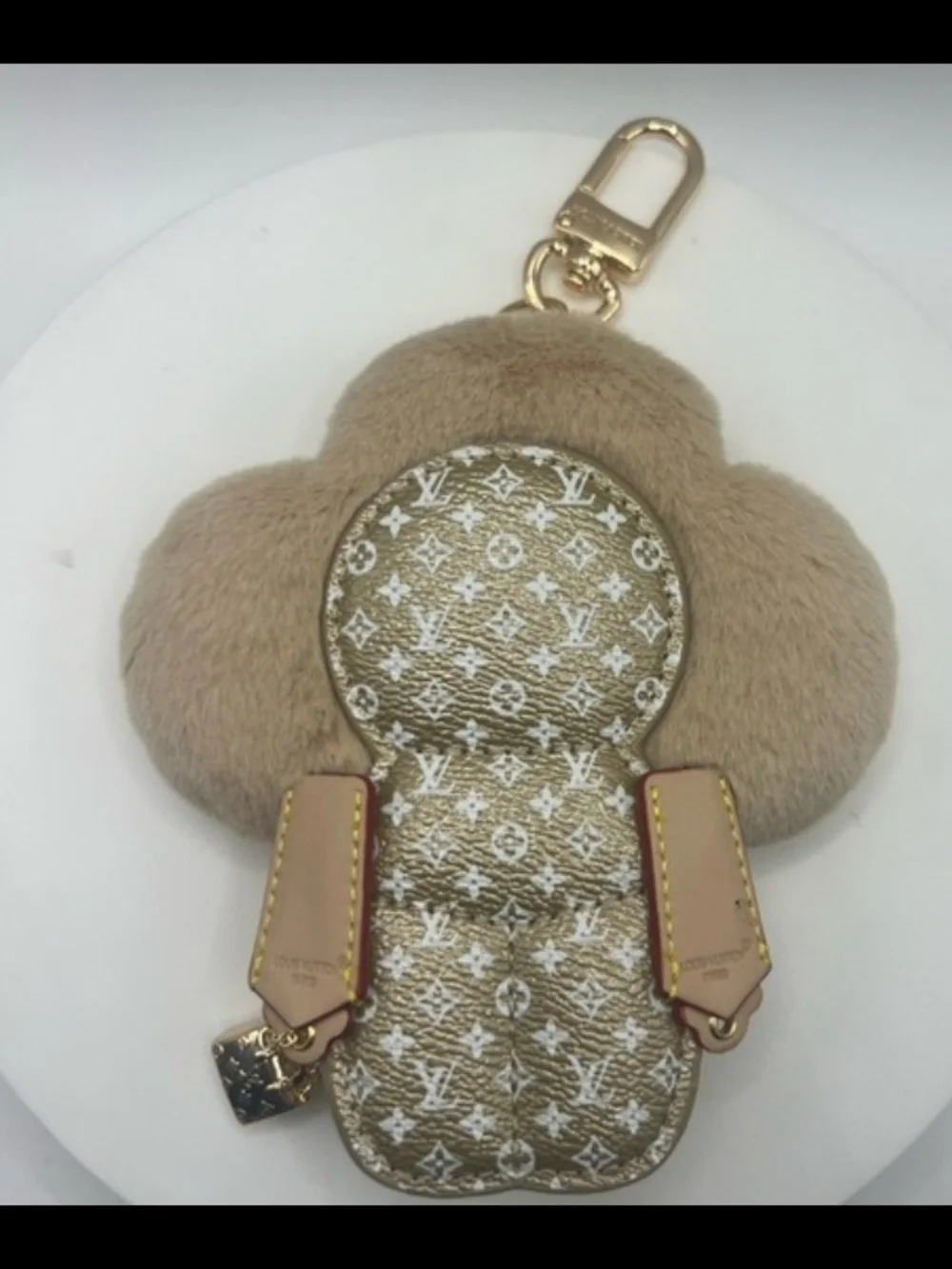 Lv Vivienne Flower Fur Bag Charm Keychain